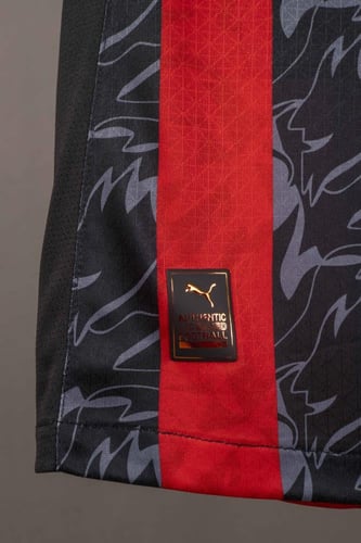 طقم ميلان الاساسي 2026/2025