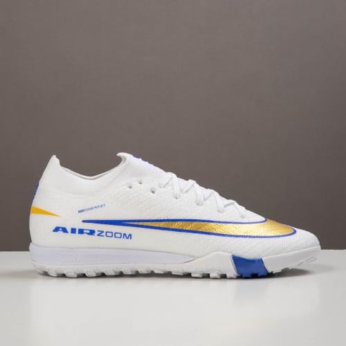 جزمة كرة قدم nike
