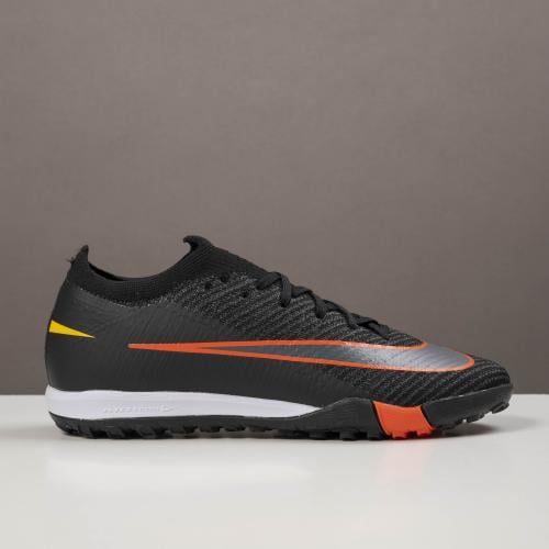 جزمة كرة قدم nike
