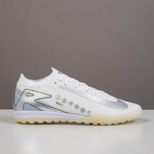 جزمة كرة قدم nike