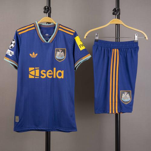 طقم نيوكاسل الكحلي 2025/2026