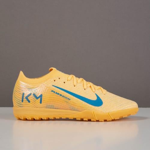 جزمة كرة قدم nike