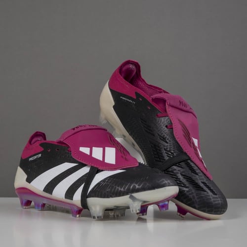 جزمة كرة قدم Adidas