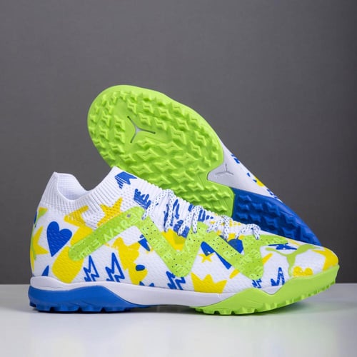 جزمة كرة قدم puma