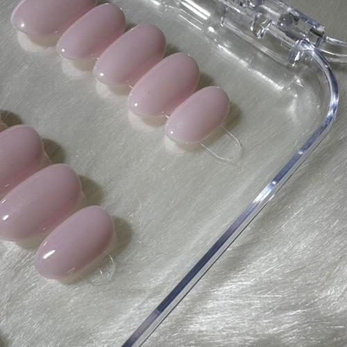 -33- yasmin nails