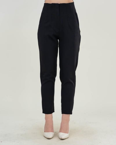 بنطلون نسائي بخصر عالي – قصة أنيقة