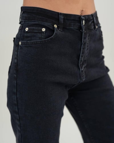 جينز نسائي أوفر سايز – ألوان متعددة