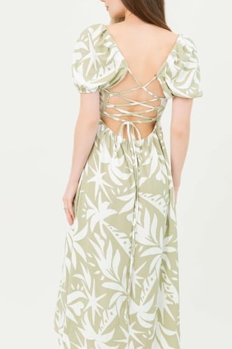فستان نسائي طويل صيفي أخضر