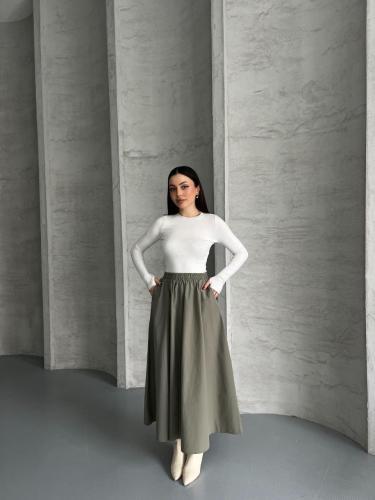 تنورة نسائية طويلة واسعة بيج