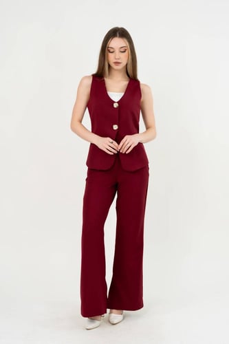 طقم نسائي رسمي بدون أكمام برغندي