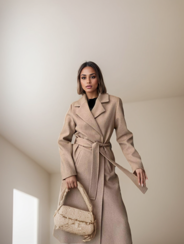 معطف نسائي جوخ طويل مع حزام