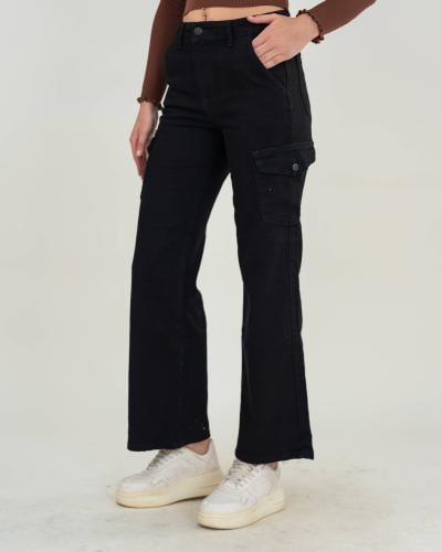 جينز نسائي أوفر سايز بجيوب – أسود أو أزرق