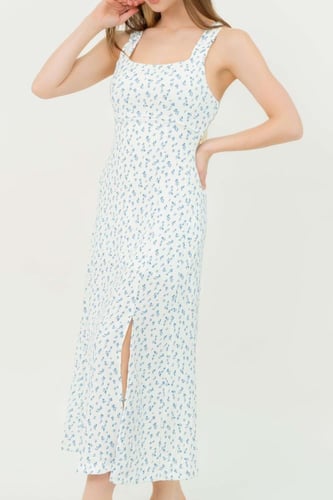 فستان نسائي صيفي مشجر أبيض بالورود