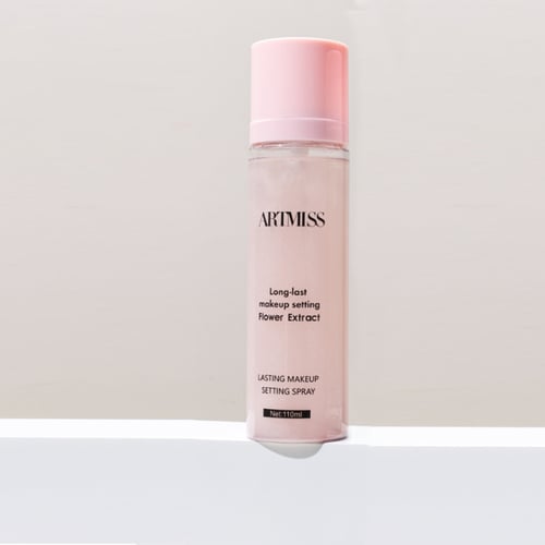 مثبت المكياج طويل الأمد من آرتميس