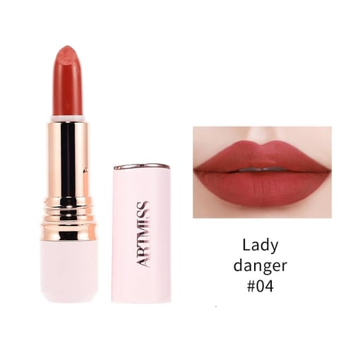 أحمر شفاه فيلفيت ميست إيفورتلس من آرتميس