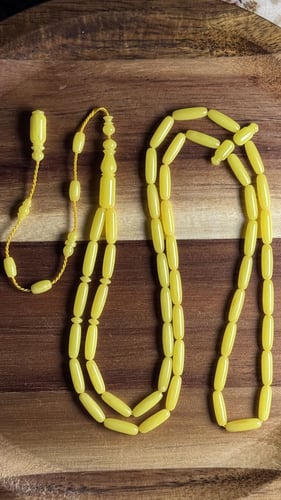 بكلايت أصفر نواعم صب قديم من مساطر 💛✨