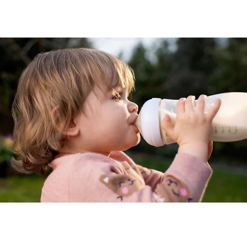 فيليبس أفنت رضاعة بلاستيكية ناتشورال - 260 مل SCY9...