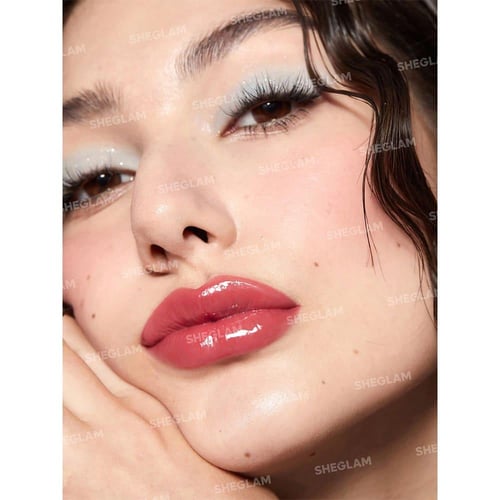 شيجلام مكبر وملمع شفاه باوت بيرفكت شاين فيرست كراش...