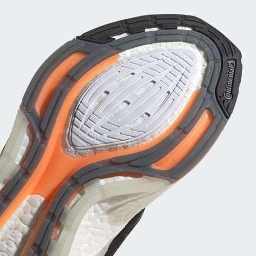 اديداس ألترا بوس (رمادي/أسود)