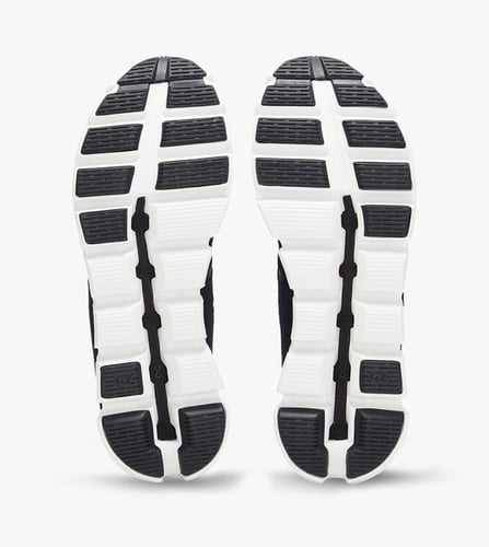 حذاء كلاود 5 كحلي