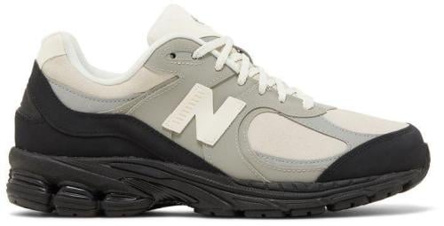 حذاء رياضي نيو بالانس 2002R- رمادي