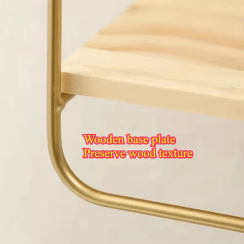 رف تخزين مثبت على الحائط