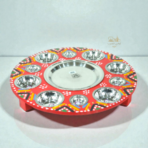 صينية تقديم فطور بإطار تراثي أحمر