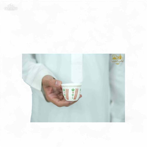 فنجان قهوة نقشة بداوي أحمر