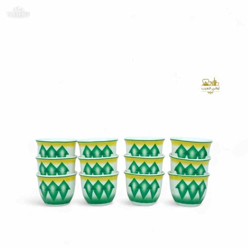 فنجان قهوة نقشة غضار الأخضر