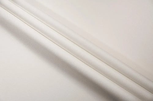 باقة العيد - 4 قطع سميراميس مع شماغ هدية فاخر