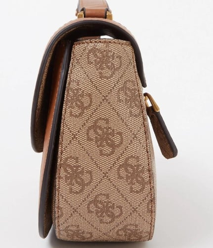 GUESS Womens Dagan Crossbody Flap