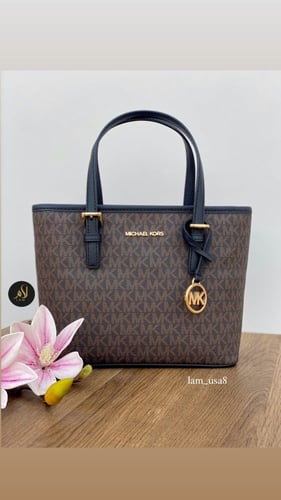 MICHAEL KORS | jet set travel small logo