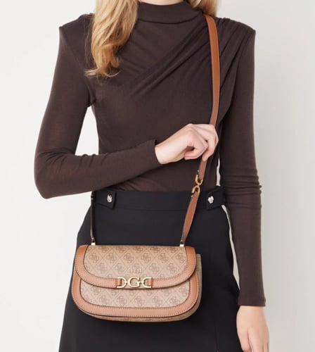 GUESS Womens Dagan Crossbody Flap