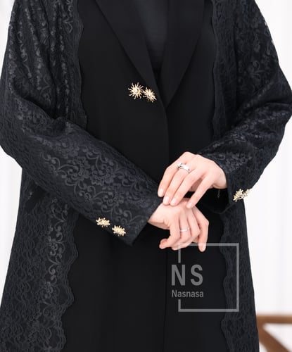 عباية باربي إندونيسي بالدانتيل الفاخر والزراير الم...