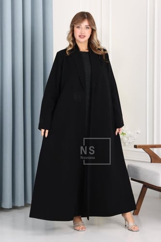 عباية بليزر مع شك ورد ناعم