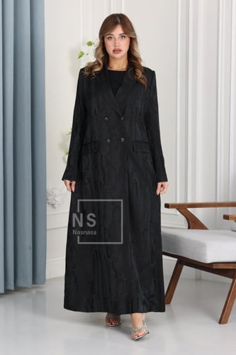 عباية بليزر جاكار أسود مشجر بقصة رسمية