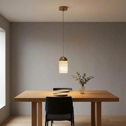 علاقي مودرن LED ثلاث اضاءات باللون الذهبي بتصميم أسطواني شفاف مع قاعدة دائرية – حجم 18 سم