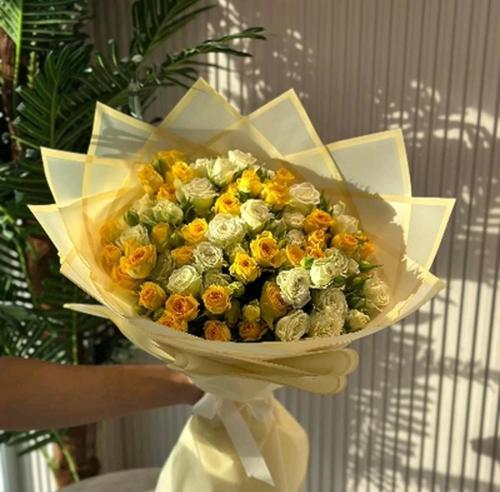 Baby Rose flower bouquet