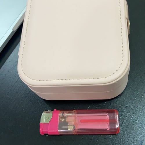 صندوق مجوهرات صغير وانيق