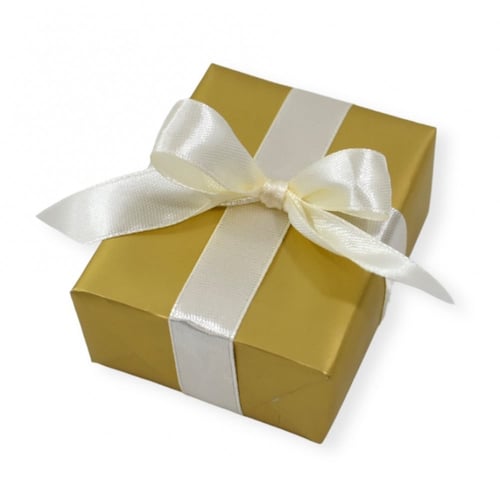 سلسال القلب الذهبي Love