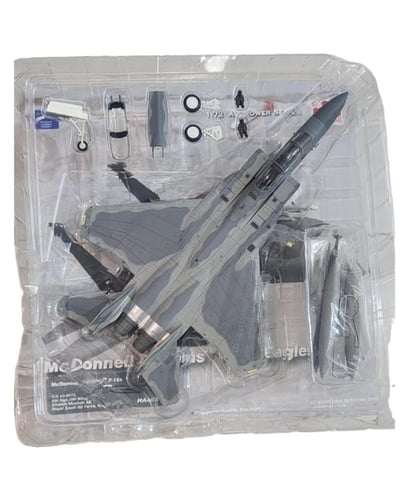 مجسم طائر F15S مادة الصنع معدن مقاس 1:72 الطول 27...