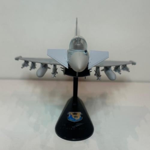 مجسم القوات الجوية الملكية السعودية طائرة التايفون...