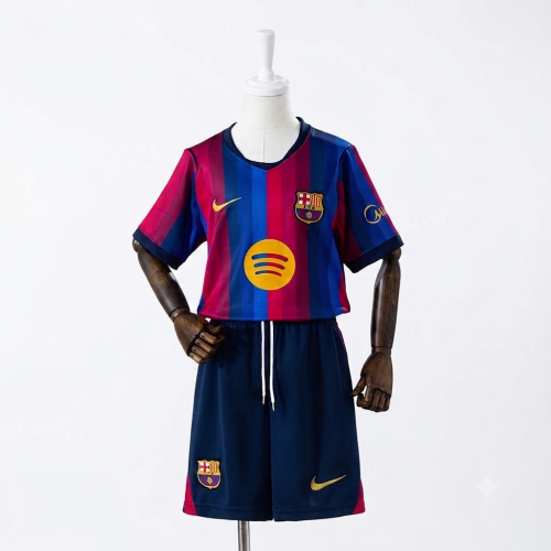 طقم برشلونة الاساسي أطفال.