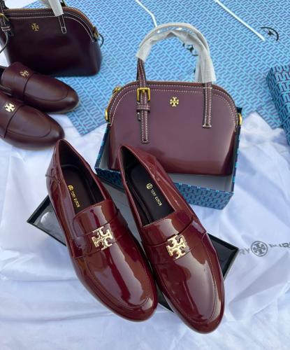 طقم توري بورش - عنابي لامع