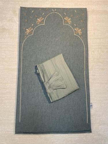 اطقم صلاة سكينة