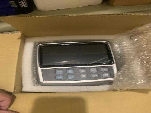 شاشة دوسان مربعه