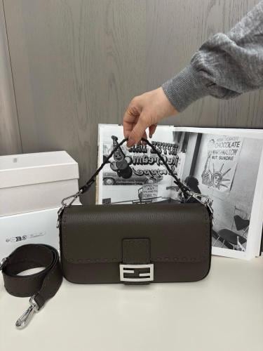 Fendi 26cm