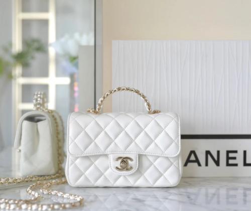 18c Chanel bag