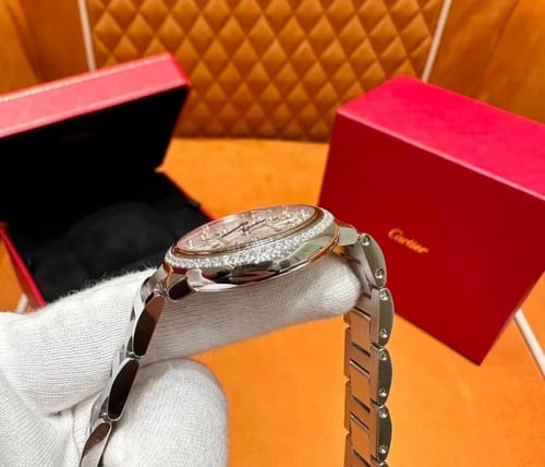 ساعة كارتيية 33mm