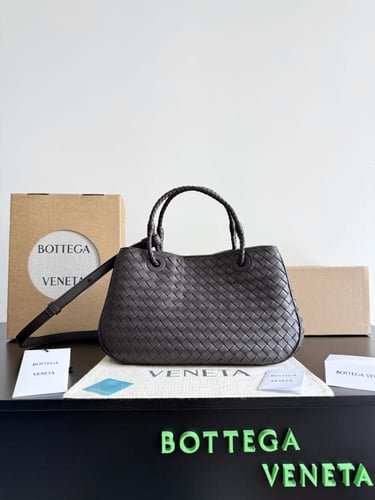 Bottega Veneta Basket